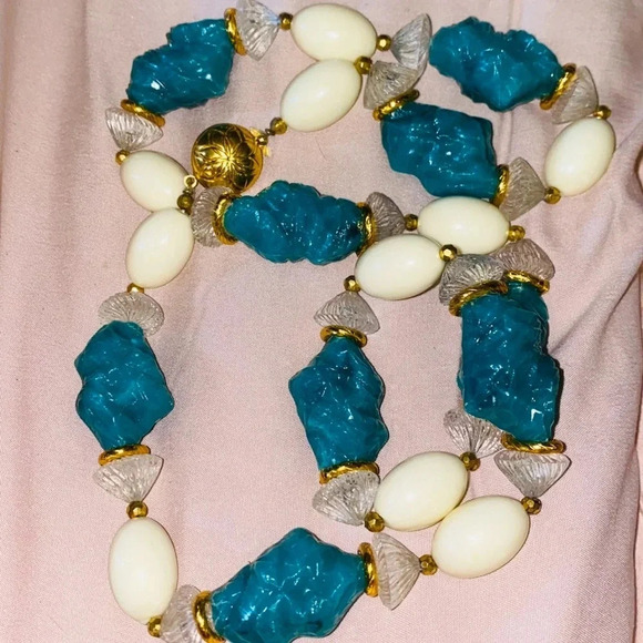 Vintage Beaded Faux Turquoise Bead White and Gold Necklace 30" - Picture 2 of 8